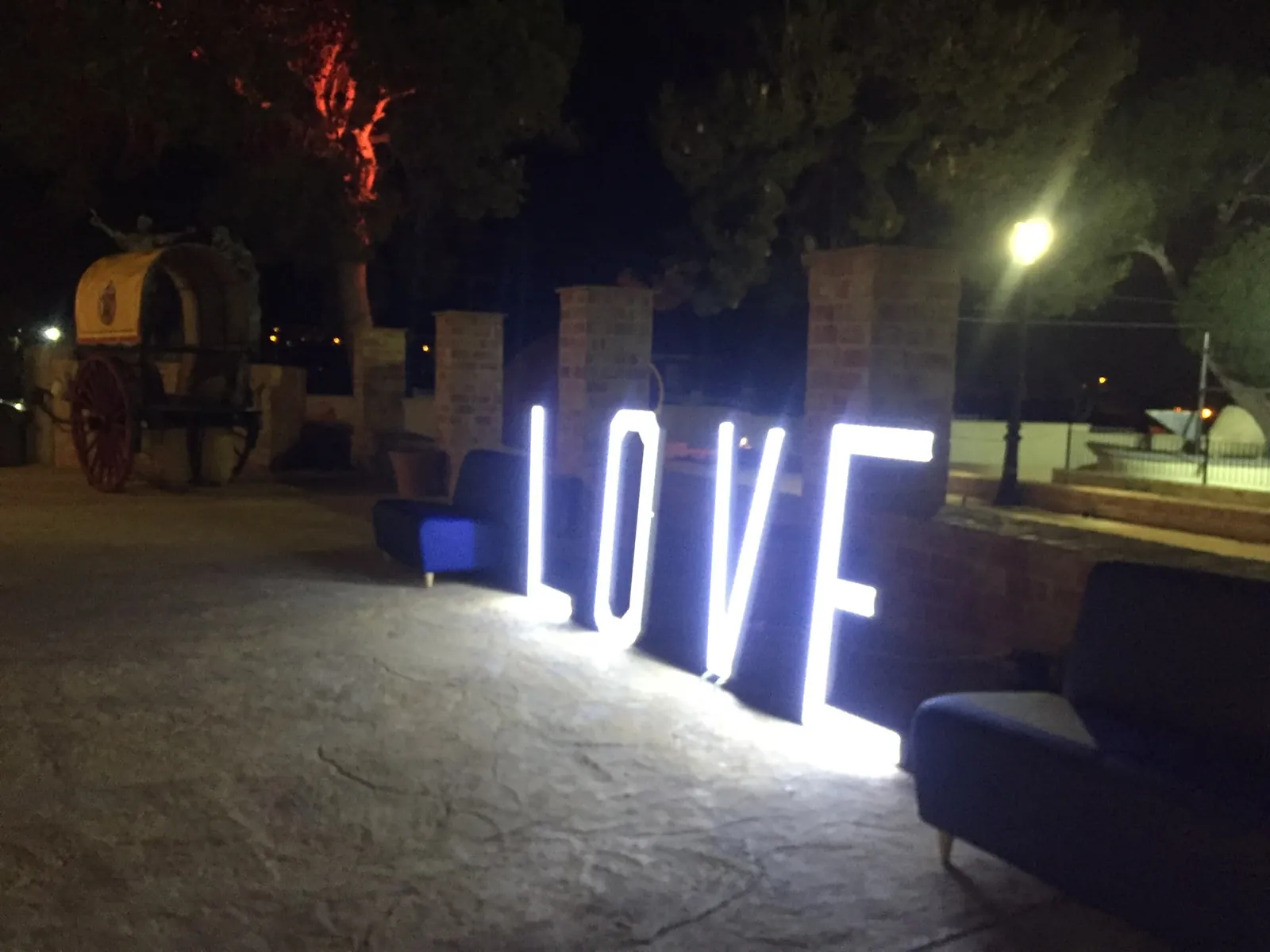 Montaje de iluminación profesional para evento en Alicante